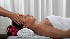 Thai Kopf- und Gesichtsmassage